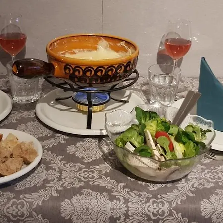 Ravaisch Apartment Davos